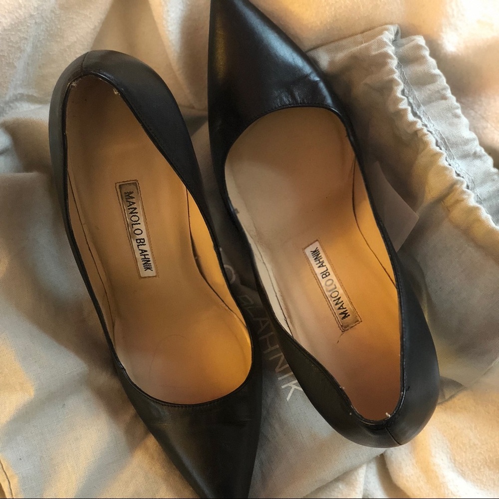 Manolo Blahnik BB 105mm Black Leather Pumps